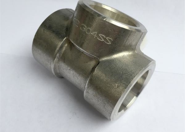 Ansi B16.11 Stainless Steel Pipe Fittings Tee Sandblasting Surface OEM